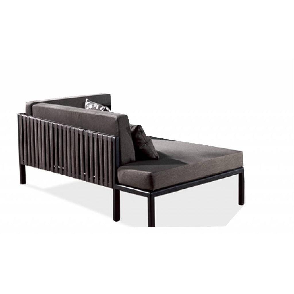 Garnet Chaise