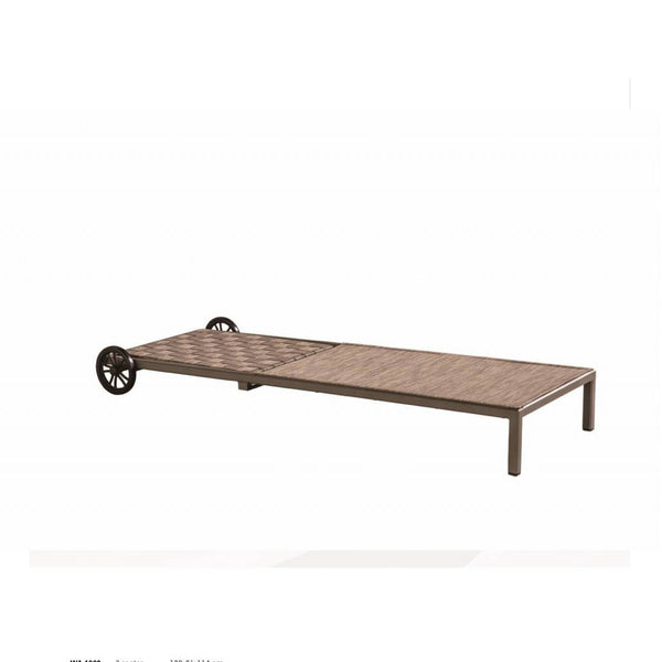 Asthina Chaise Lounge With Wheels And With Coffee Table