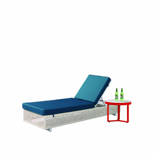 Provence Beach Bed with Coffee Table