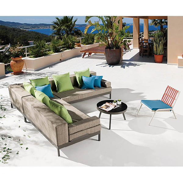 Barite Sectional Sofa And Chair With Coffee Table