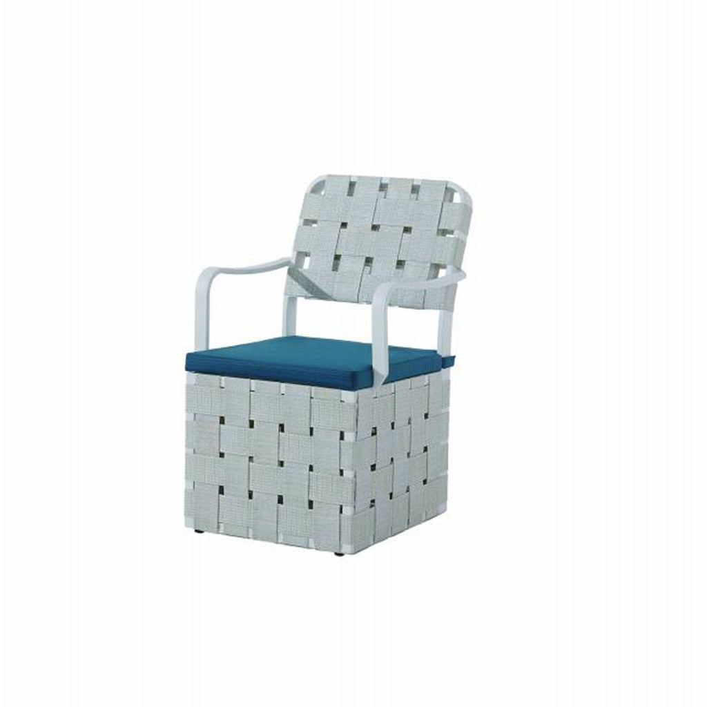 Edge Chair With Skirt