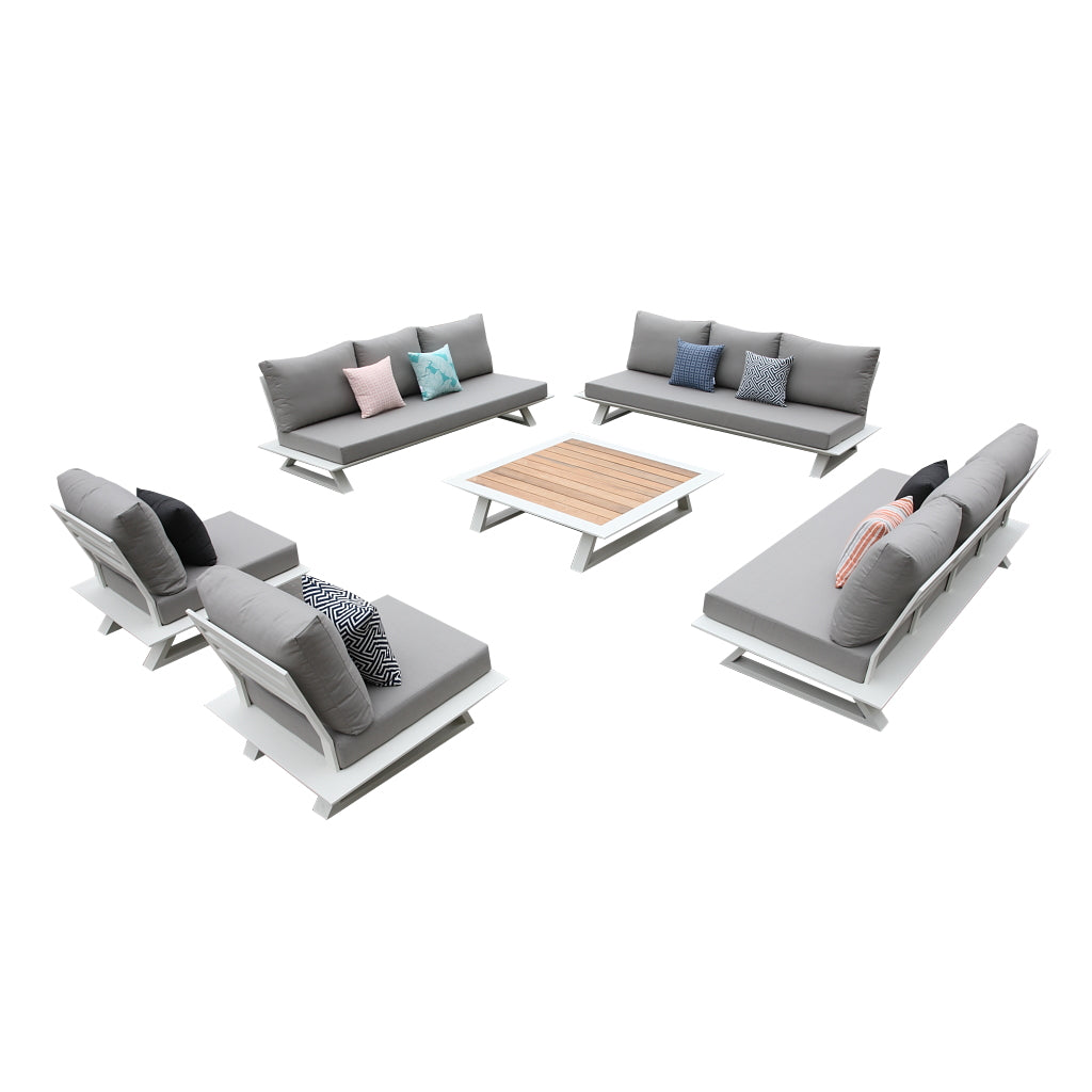 Luxe Corner Sofa Set For 11 With Coffee Table