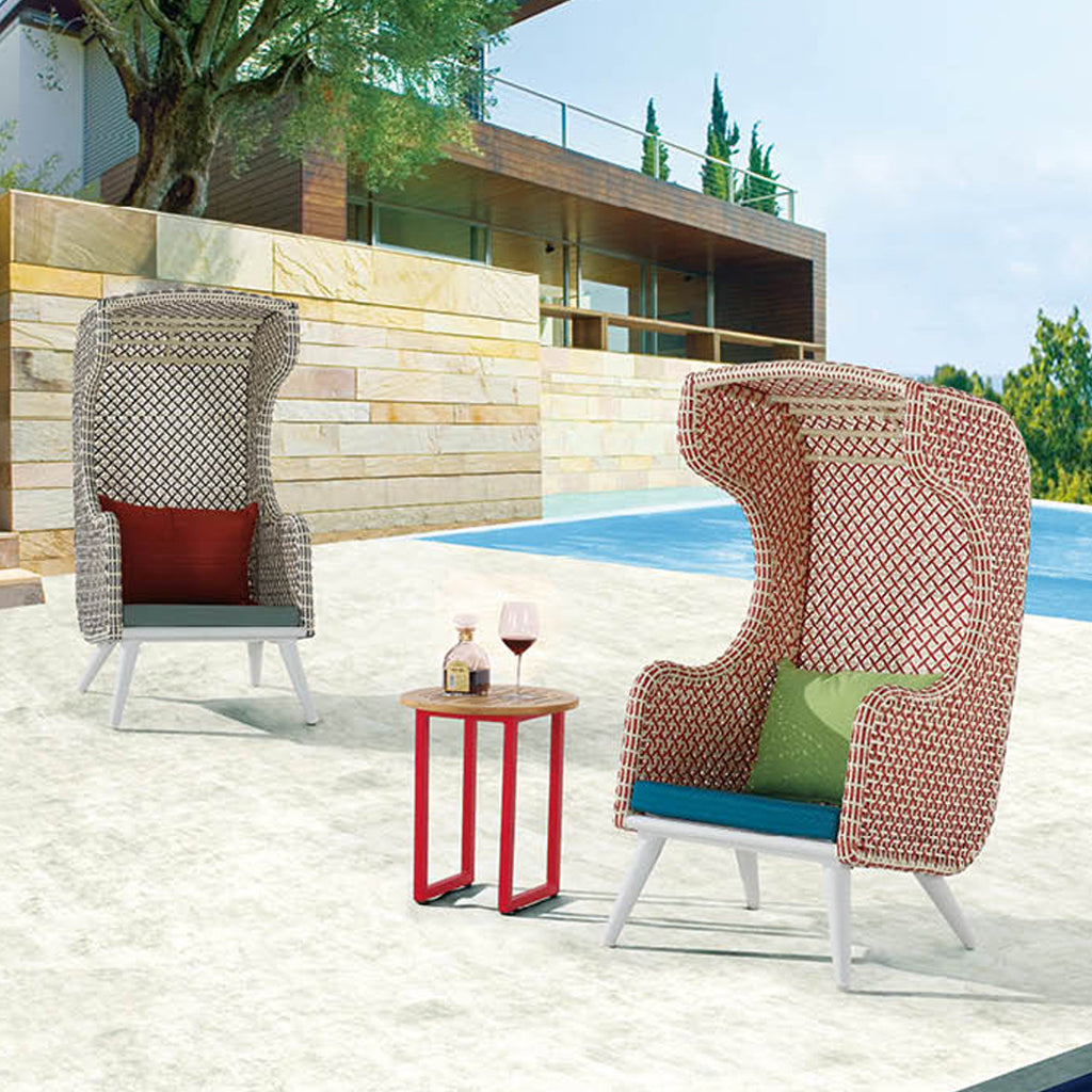 Evian High Back Club Chair With Coffee Table